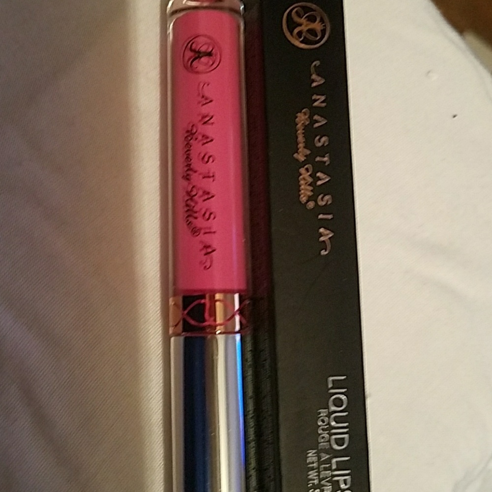 Anastasia Beverly Hills lipstick
